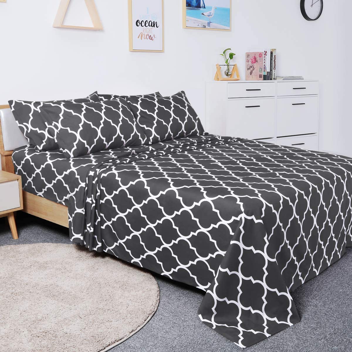 BYSURE Hotel Luxury Bed Sheets Set 4 Piece(Twin, Black) - Super Soft 1800 Thread Count 100% Microfiber Sheets with Deep Pockets, Wrinkle & Fade Resistant